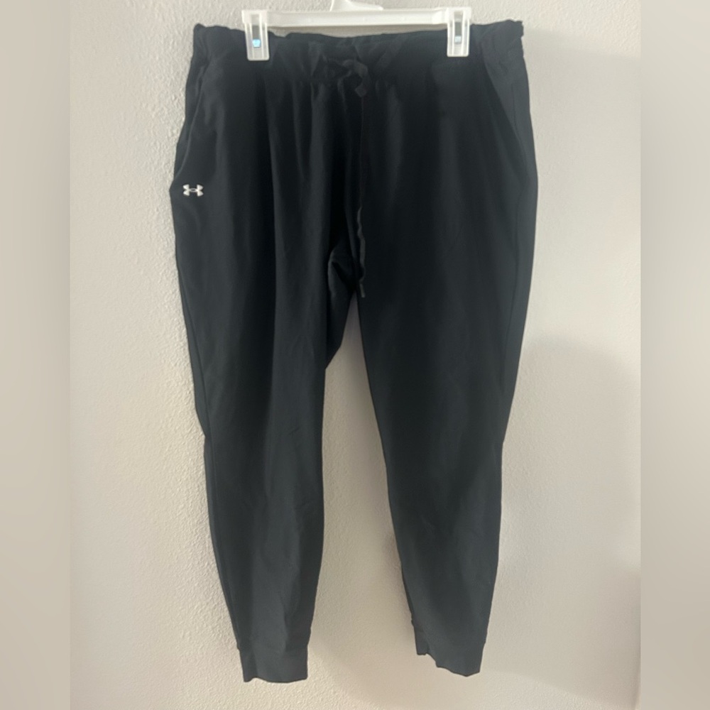 Black Under Armour joggers